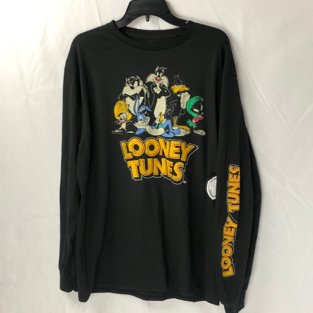 Vintage Loony Toons long sleeve black T-shirt. XL
